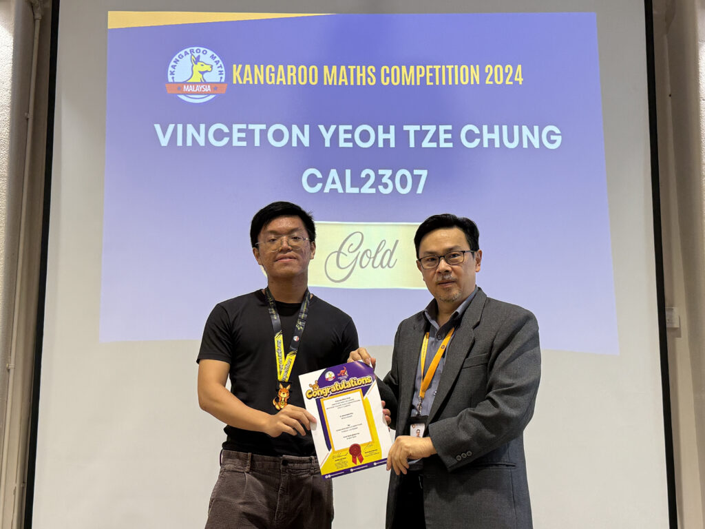 Vinceton Yeoh, the Gold Medalist for both Kangaroo Maths Competition and Kijang Economics Competition